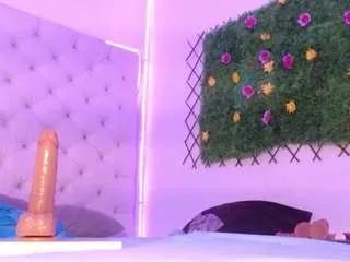 Offline ivone-rose on CamSoda