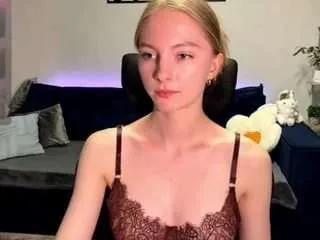 Offline jenelleseawright on CamSoda