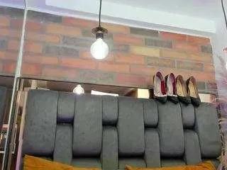 Offline jessy-cortes on CamSoda