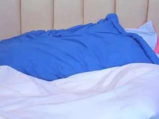 Offline jessyy-mateus on CamSoda