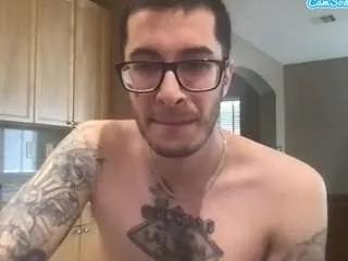 Offline joshbanks97 on CamSoda