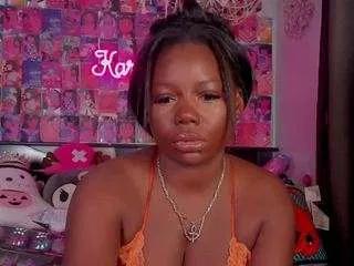 Offline karliekayozz on CamSoda