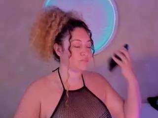 Freechat kateryncifuentes on CamSoda