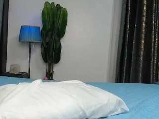 Freechat kemy247 on CamSoda