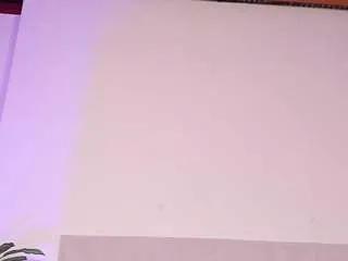 Freechat kiimlee on CamSoda