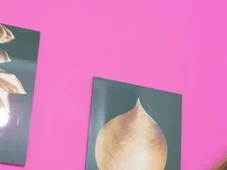 Offline kinkyandsavage on CamSoda