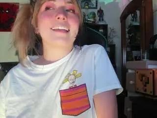 Offline kristen1994 on CamSoda