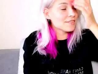 Offline kristihoward on CamSoda