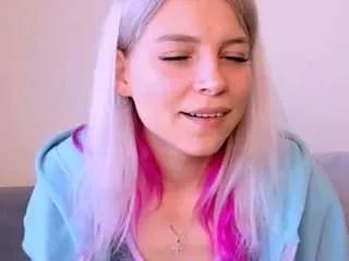 Offline kristihoward on CamSoda