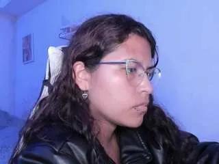 Offline lady-brownnnn on CamSoda