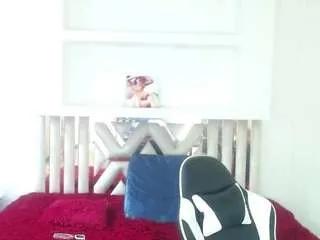 Freechat lala-clark on CamSoda