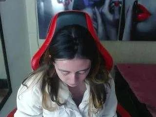 Freechat lala-clark on CamSoda