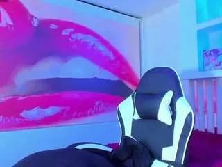 Freechat lala-clark on CamSoda