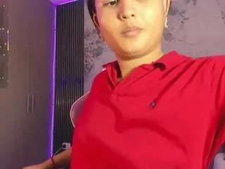 Freechat laly-cherry on CamSoda