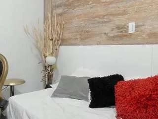 Offline lathiffa on CamSoda