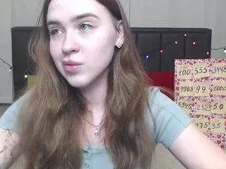 Freechat laurahlot on CamSoda