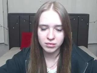 Freechat laurahlot on CamSoda