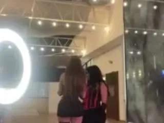 Offline leialeen1 on CamSoda