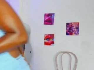 Offline lency-rose on CamSoda