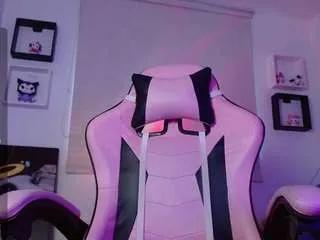 levi-cloud on CamSoda