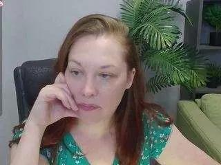 Freechat lexiflower1 on CamSoda