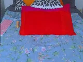 Freechat lexiflower1 on CamSoda