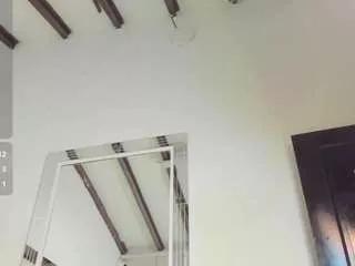 Freechat leylaroberth on CamSoda