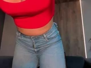 Freechat liizcooper on CamSoda