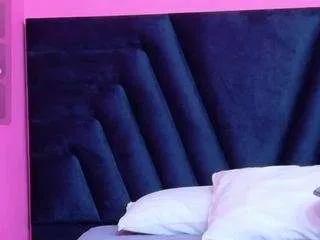 Freechat lilaagracee on CamSoda