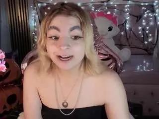 Offline lili-conor-s on CamSoda