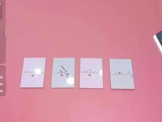 Offline lilisantos on CamSoda