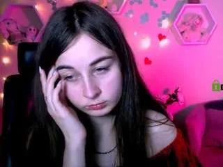 Freechat lilith-diva on CamSoda