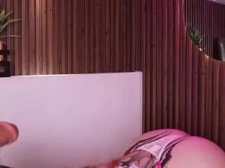 Offline lilith-gray9 on CamSoda