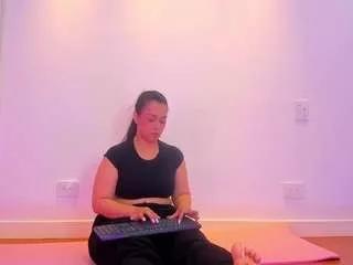 Offline loribauer on CamSoda