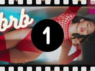 Offline lucyyliiu on CamSoda