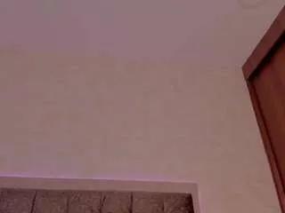 Offline luisagiraldo on CamSoda