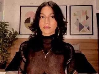 Freechat lunaruso on CamSoda