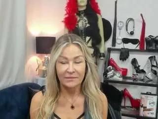 Offline luxcrystal on CamSoda