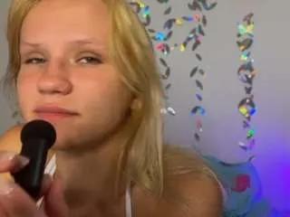 Offline lxsundollyxl on CamSoda