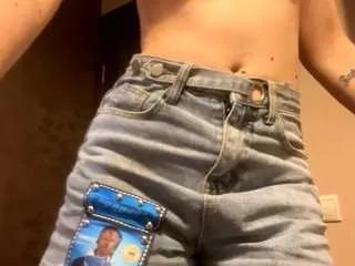 Offline madelineharris on CamSoda