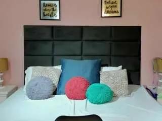 madisonjenner — I like being a beautiful sexi to be able to seduce and please you without limits [2000 tokens remaining]