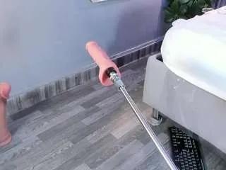 Offline maludiazx on CamSoda