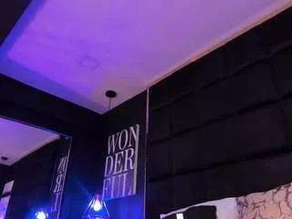 Offline marianaasantos on CamSoda