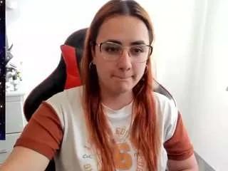 Freechat maryluna95 on CamSoda