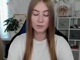 Offline meganxcute on CamSoda