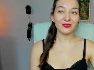 Offline meganxkiss on CamSoda