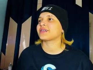 Offline michell-rs on CamSoda