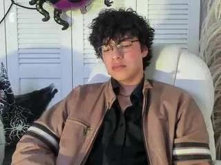 Offline miilowolf on CamSoda