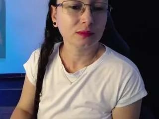 milly-sanchez on CamSoda 