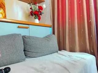 miss-bblonde1 on CamSoda 